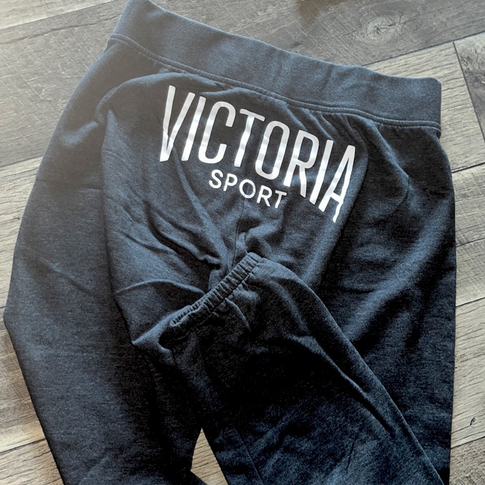 VICTORIA SPORT women’s jogger